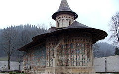 ルーマニア　ヴォロネツ修道院中央聖堂